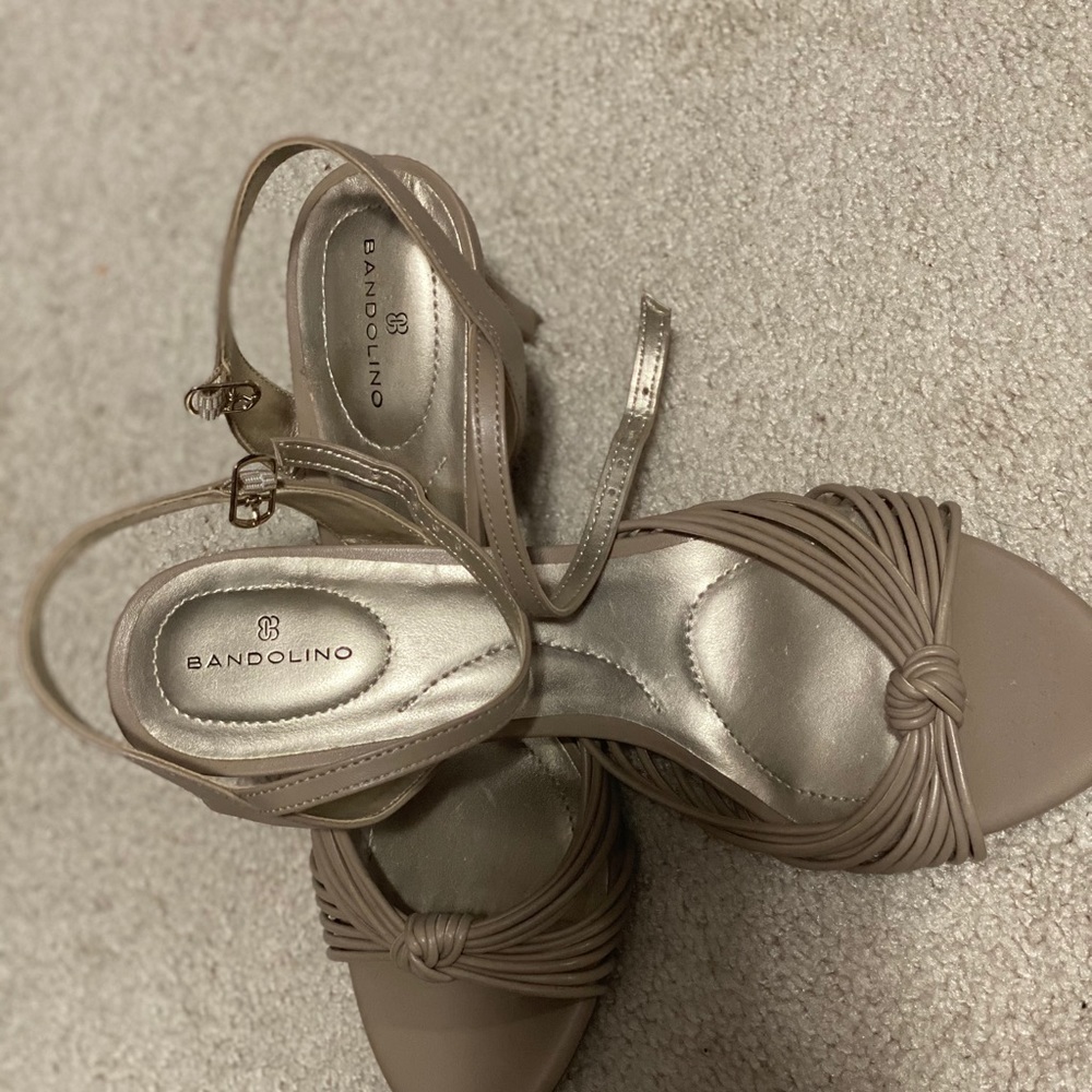 Sandal - Picture 4 of 4